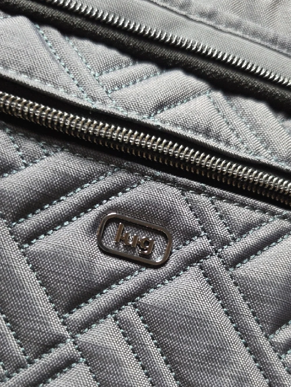 LUG | Shimmy SE Special Edition Crossbody Bag Quilted RFID Dark Gunmetal Gray
